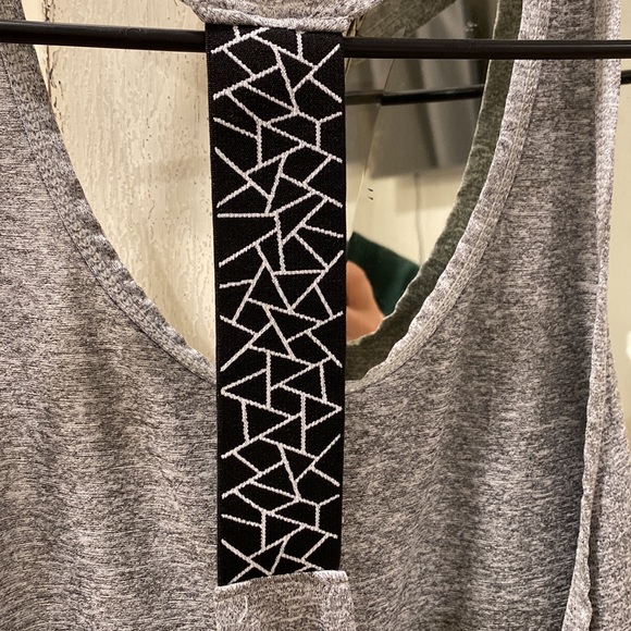 Razor Back Tank Top - Picture 3 of 3